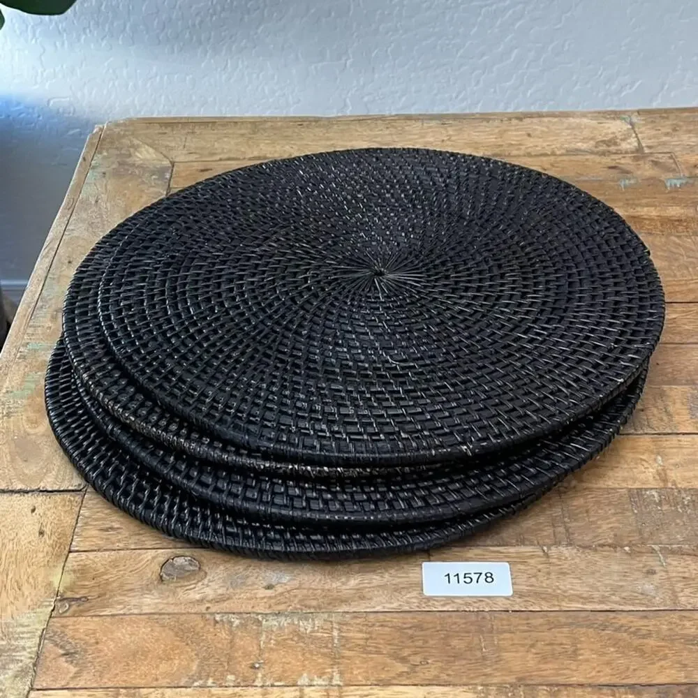Set of 4 Round Placemats 15.5
